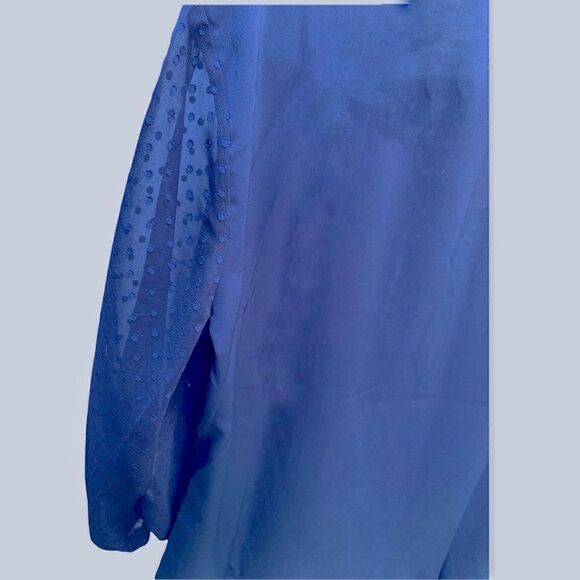 Navy blue tunic style top sheer patterned long sleeve L  NWT - Picture 2 of 7